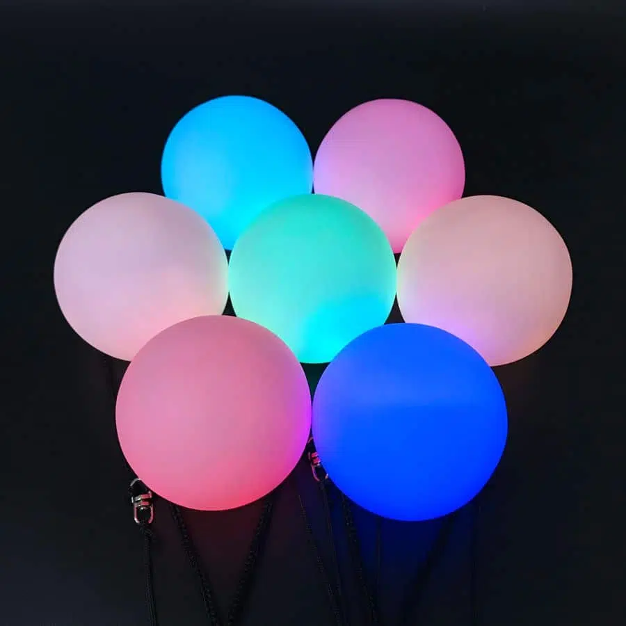 Luminous poï - Image 2